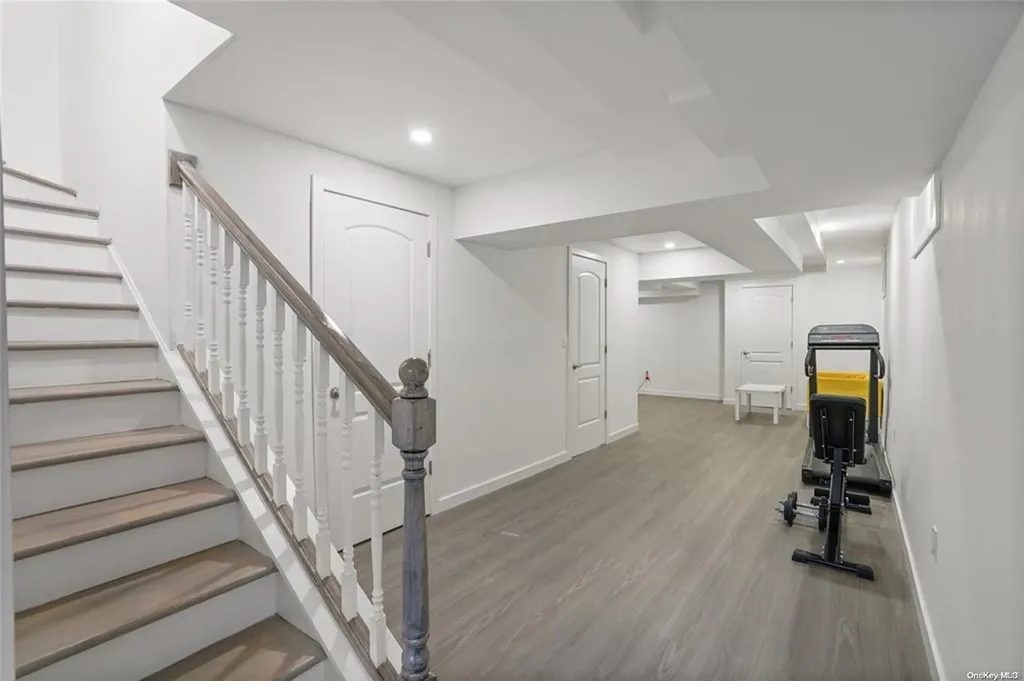 9 Dobbs Terrace Scarsdale NY 10583