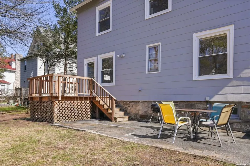 9 Dobbs Terrace Scarsdale NY 10583