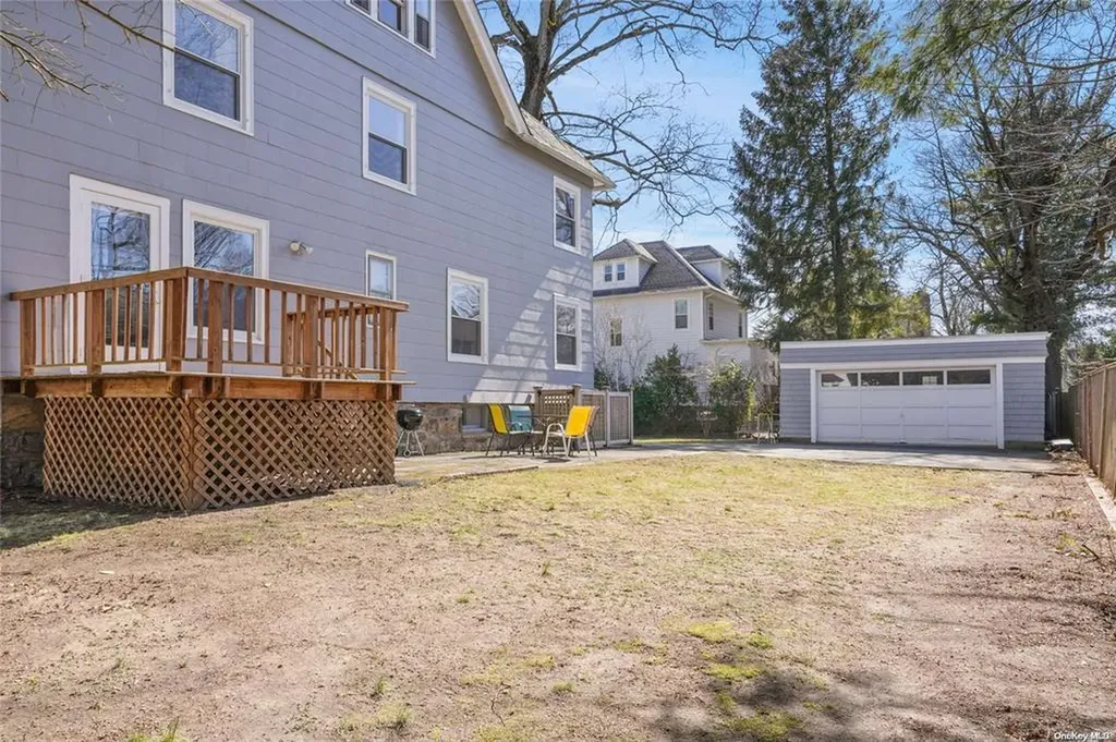 9 Dobbs Terrace Scarsdale NY 10583