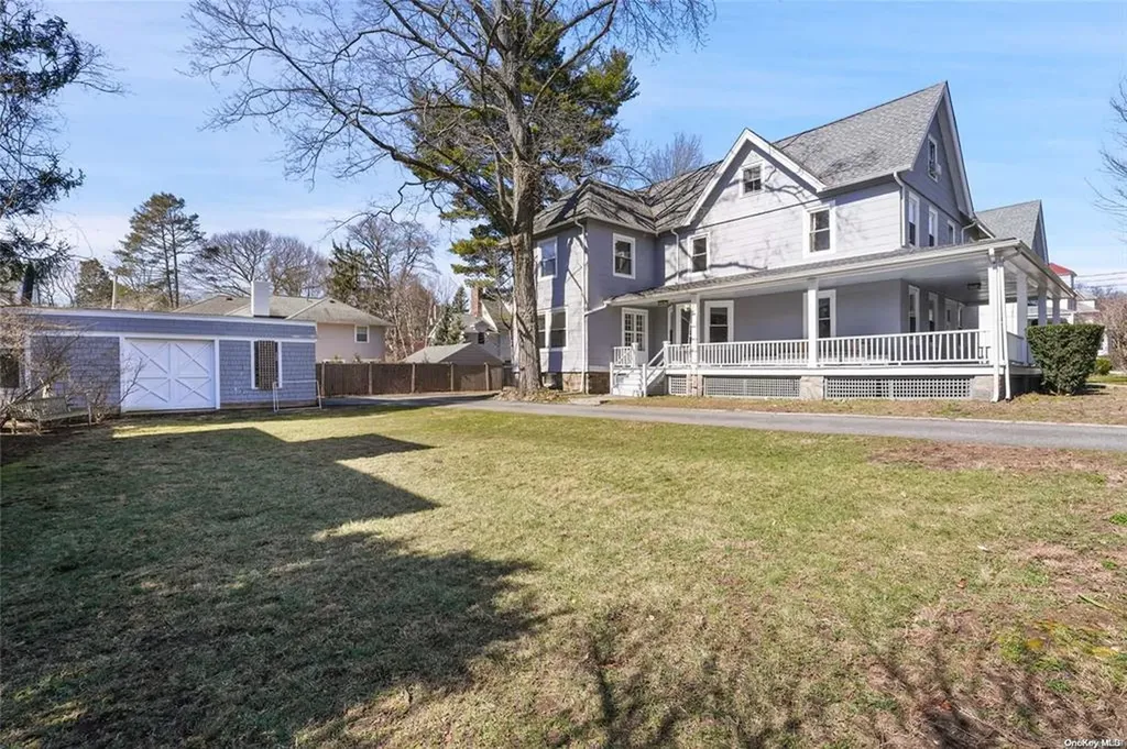9 Dobbs Terrace Scarsdale NY 10583