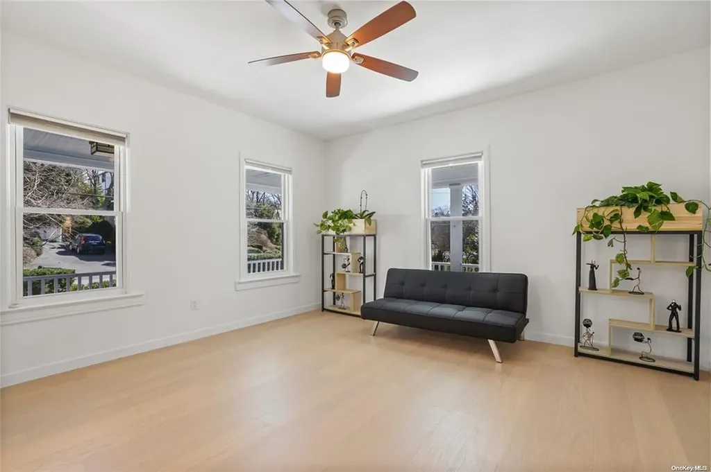 9 Dobbs Terrace Scarsdale NY 10583