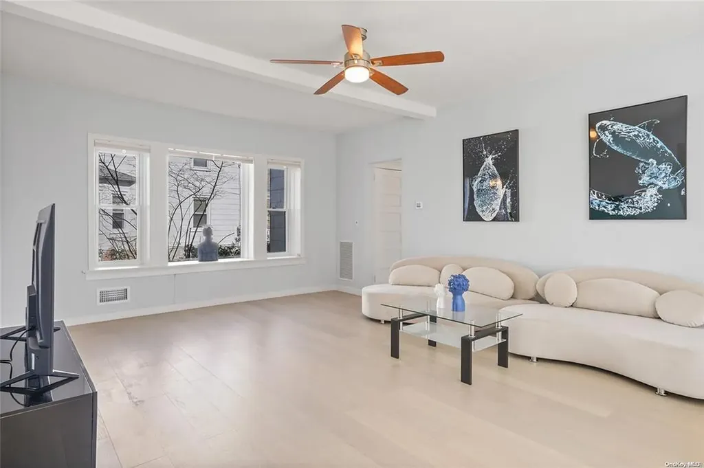 9 Dobbs Terrace Scarsdale NY 10583