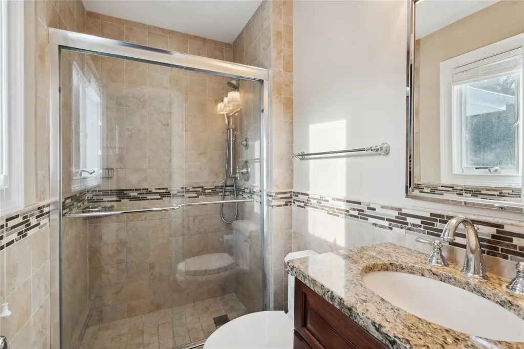 49 Cross Bow Lane Commack NY 11725