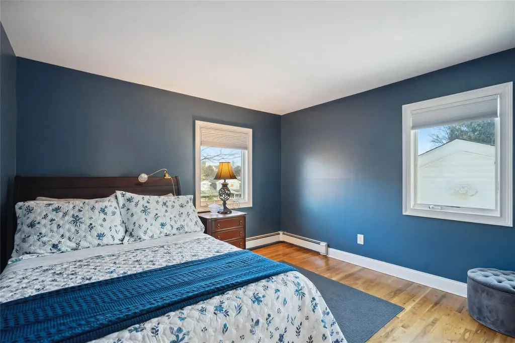 49 Cross Bow Lane Commack NY 11725