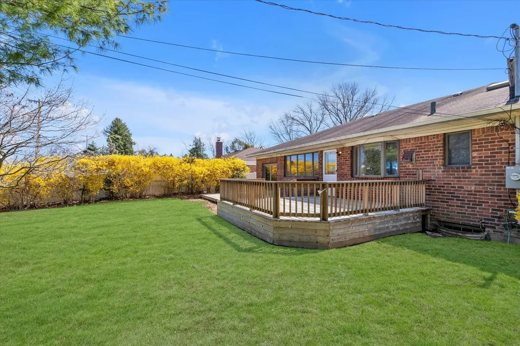 6 Forest Drive Jericho NY 11753