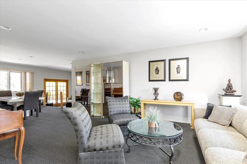 6 Forest Drive Jericho NY 11753