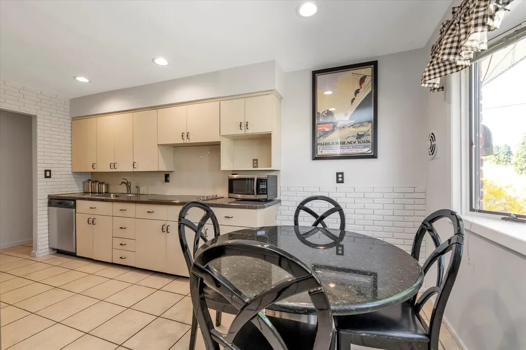 6 Forest Drive Jericho NY 11753