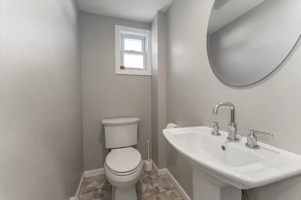 305 Barr Avenue Woodmere NY 11598