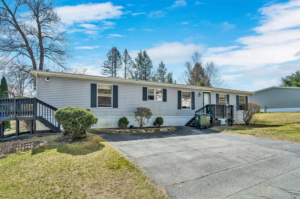 75 Pine Drive Bloomingburg NY 12721