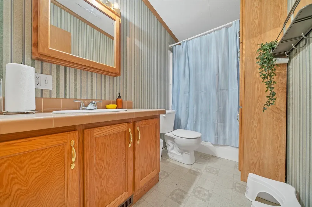 75 Pine Drive Bloomingburg NY 12721