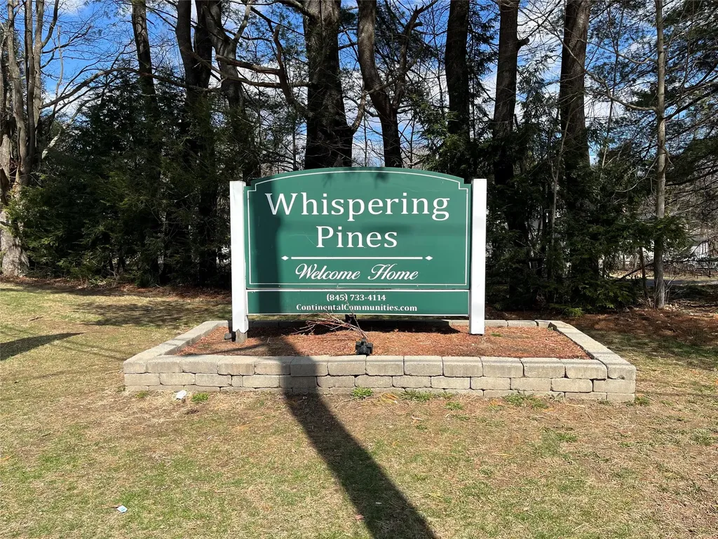 75 Pine Drive Bloomingburg NY 12721