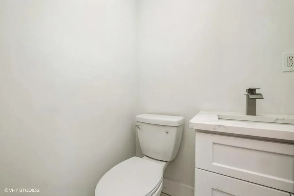 38 Jayson Avenue Great Neck NY 11021