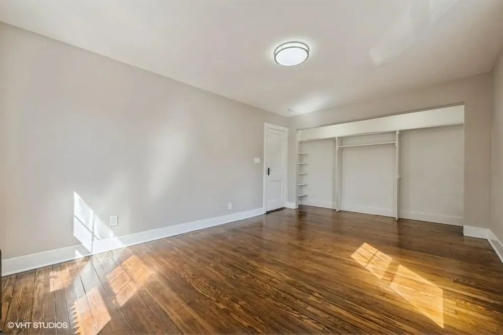 38 Jayson Avenue Great Neck NY 11021
