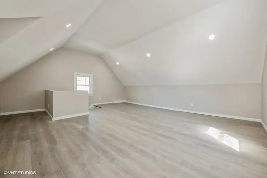 38 Jayson Avenue Great Neck NY 11021
