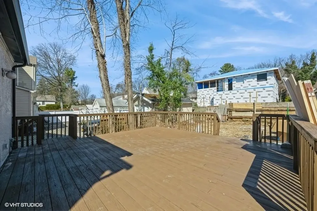 38 Jayson Avenue Great Neck NY 11021
