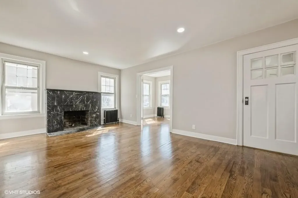 38 Jayson Avenue Great Neck NY 11021