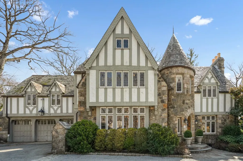 38 Stratford Road Harrison NY 10528