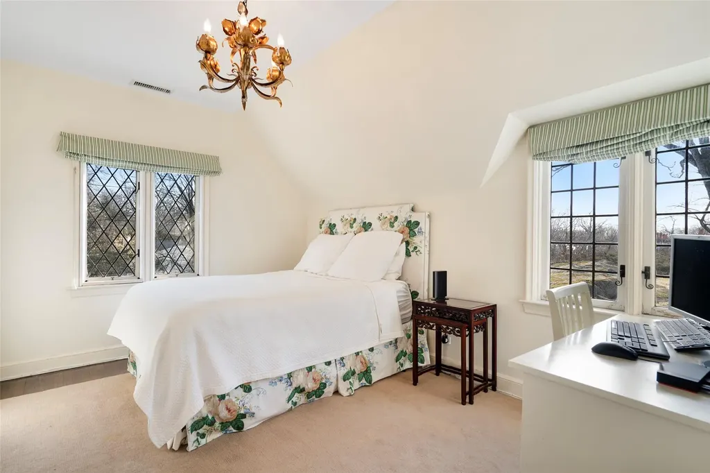 38 Stratford Road Harrison NY 10528