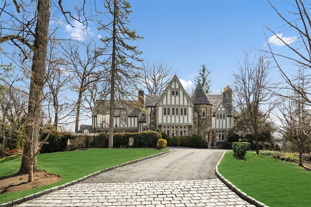 38 Stratford Road Harrison NY 10528