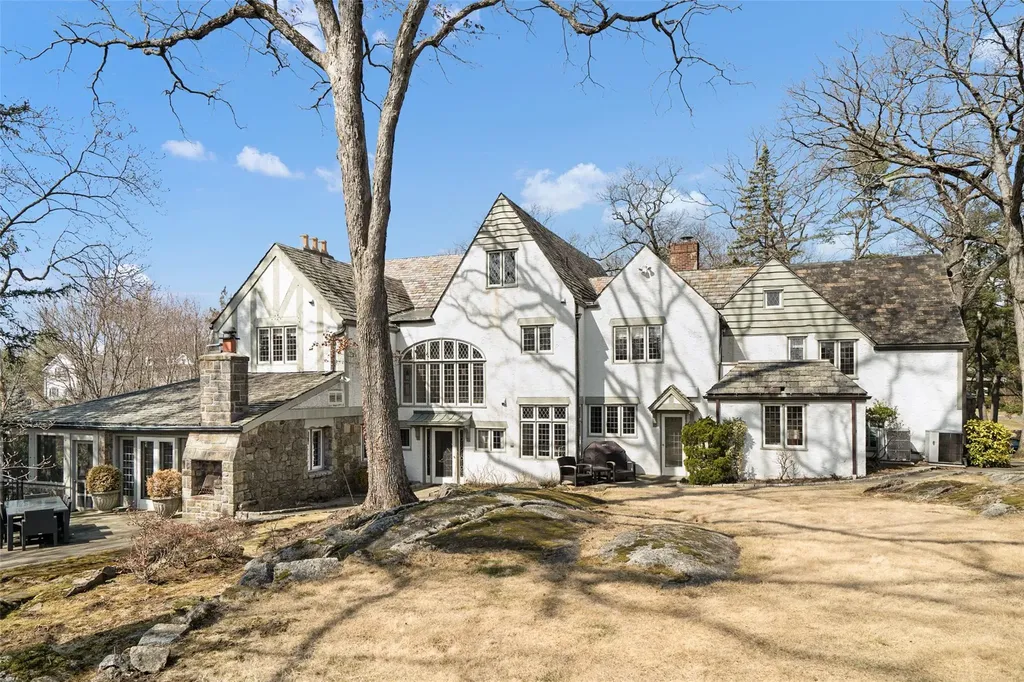 38 Stratford Road Harrison NY 10528