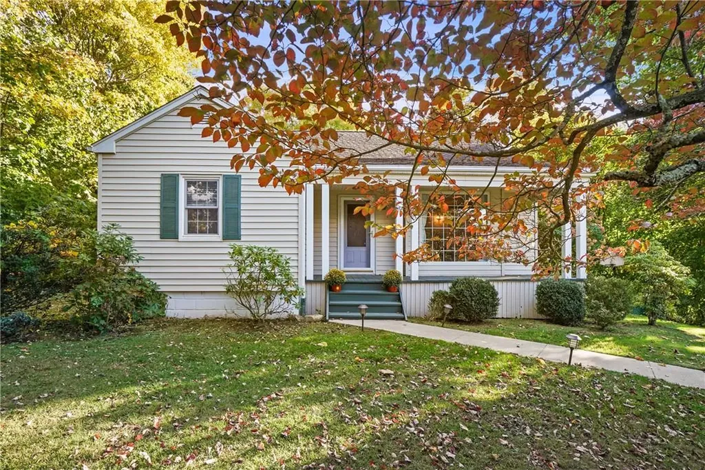 4 Hillside Place Carmel NY 10512