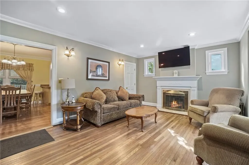 4 Hillside Place Carmel NY 10512