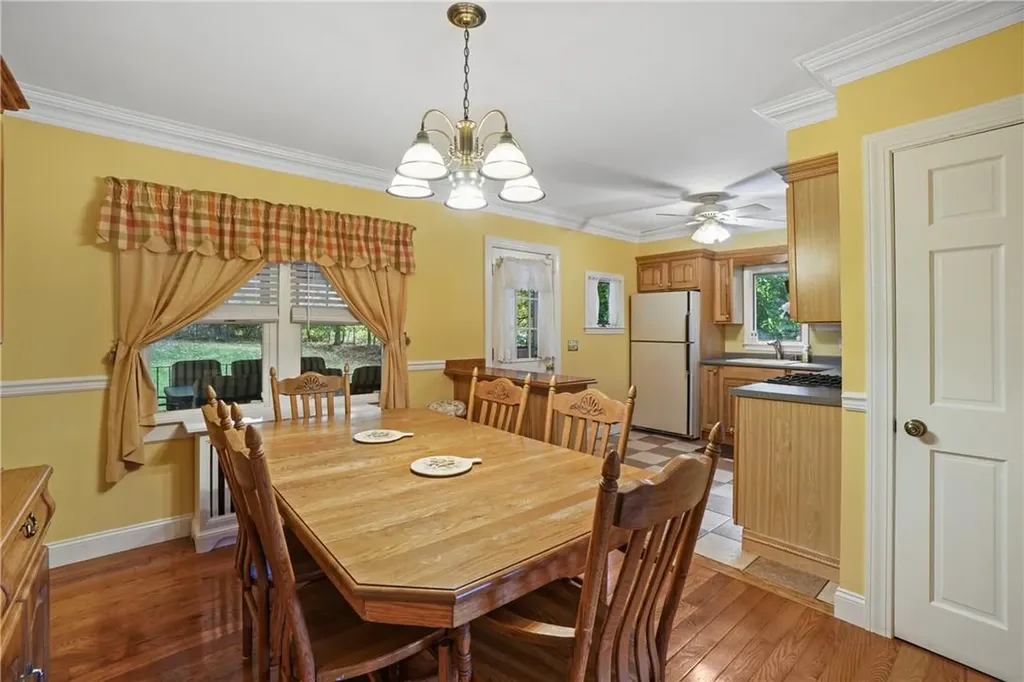 4 Hillside Place Carmel NY 10512