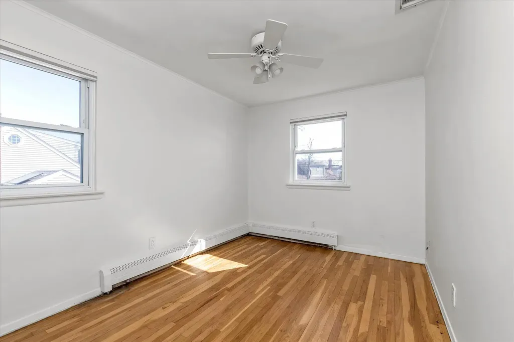 16 Beverly Road Wantagh NY 11793