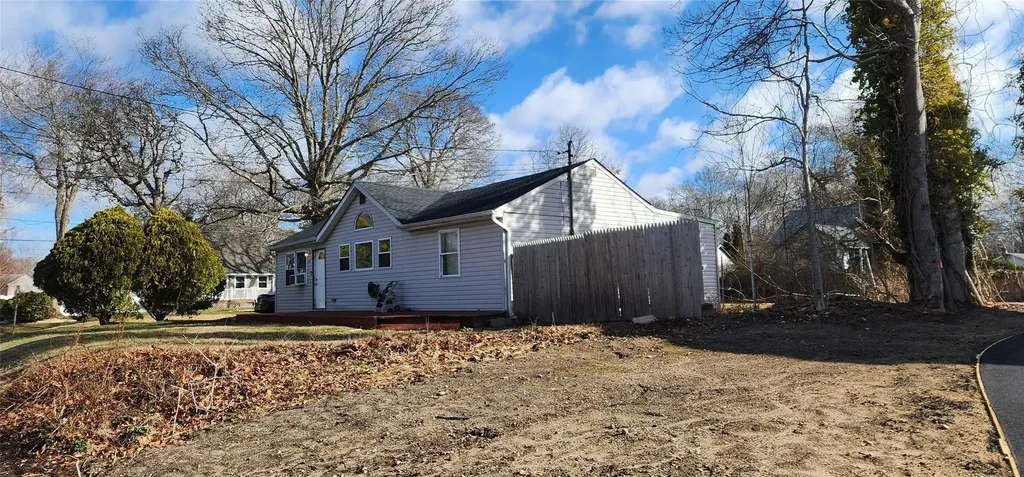 79 Hemlock Drive Mastic Beach NY 11951