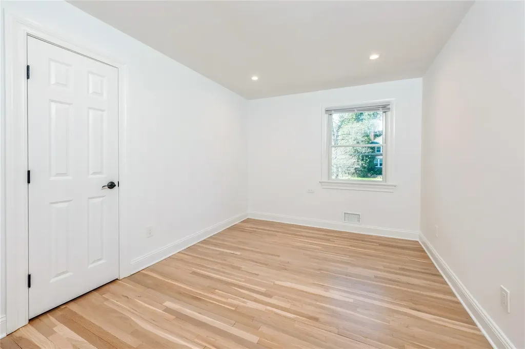 178 Brewster Road Scarsdale NY 10583