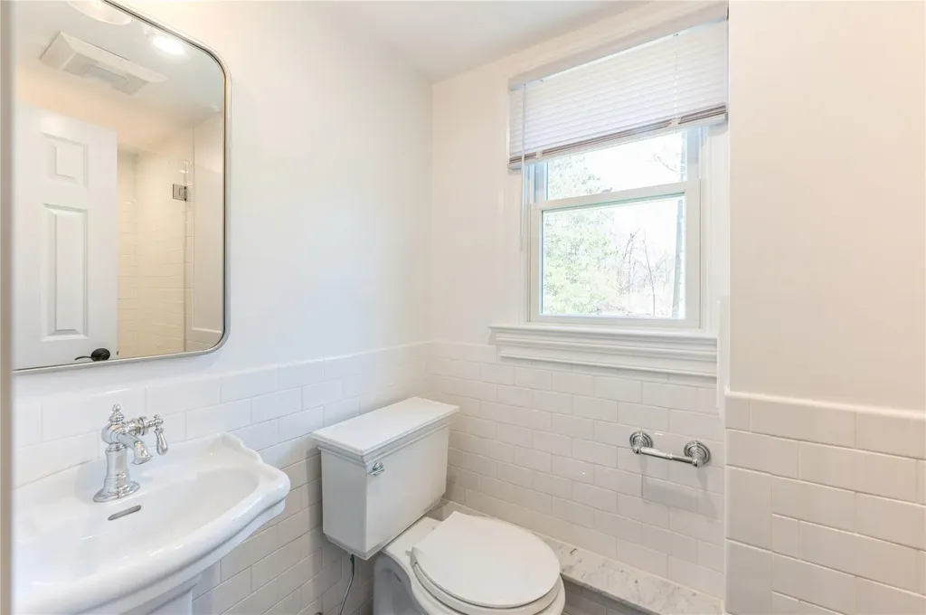 178 Brewster Road Scarsdale NY 10583