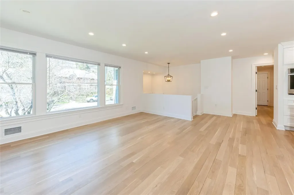 178 Brewster Road Scarsdale NY 10583