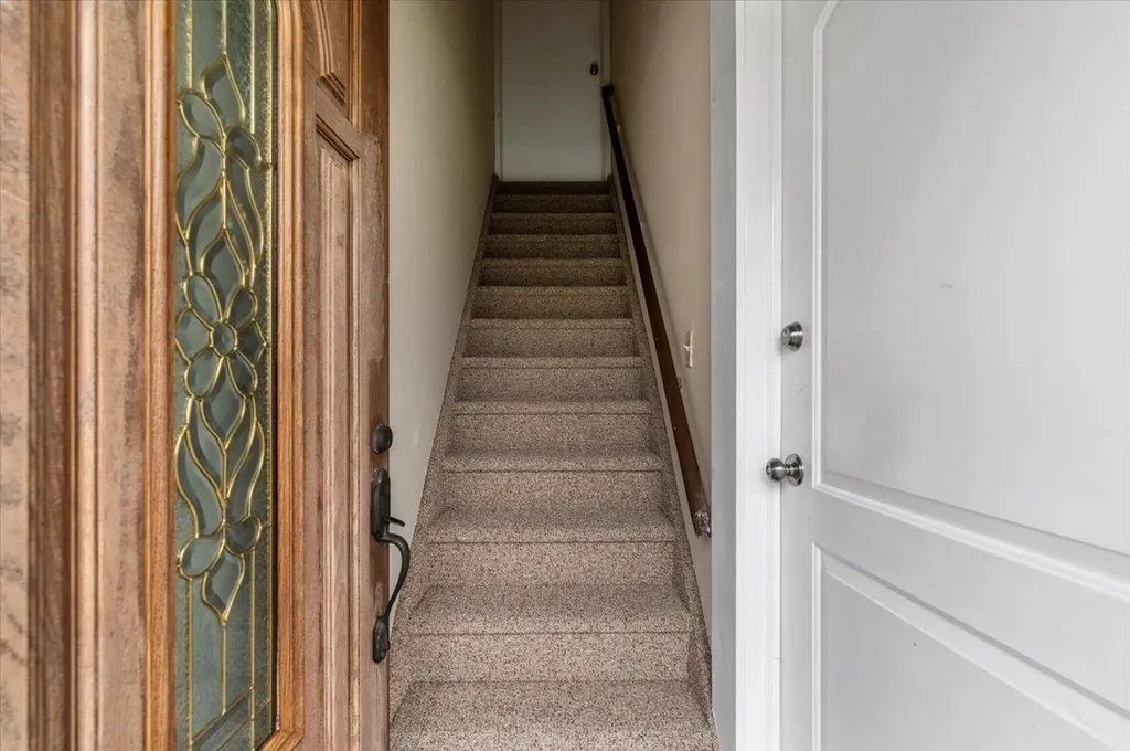 23 Croyden Drive Massapequa NY 11758