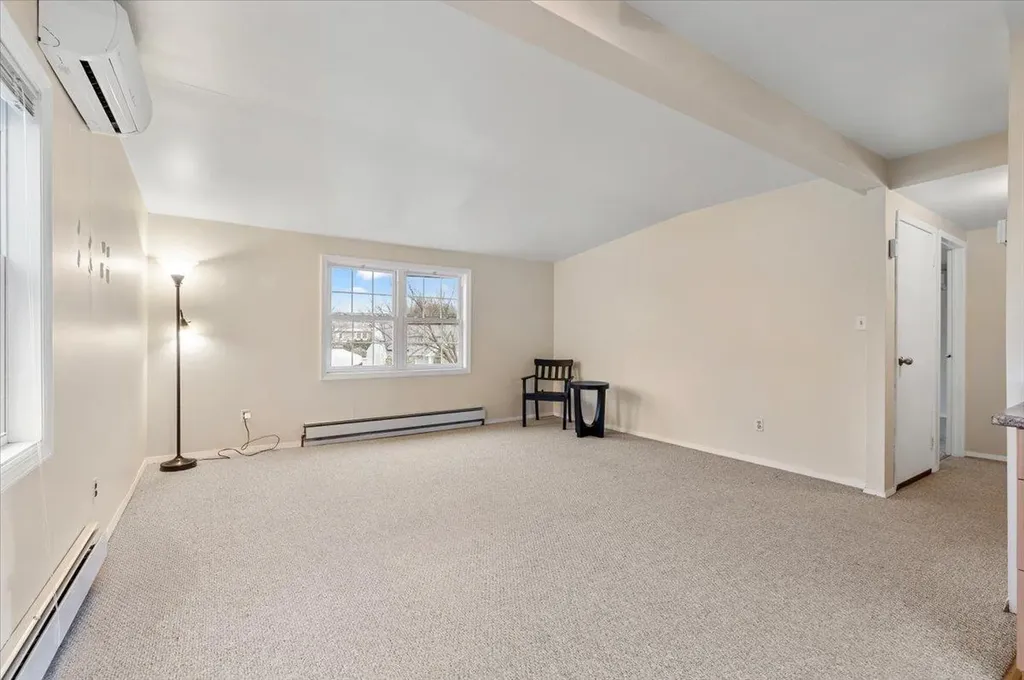 23 Croyden Drive Massapequa NY 11758