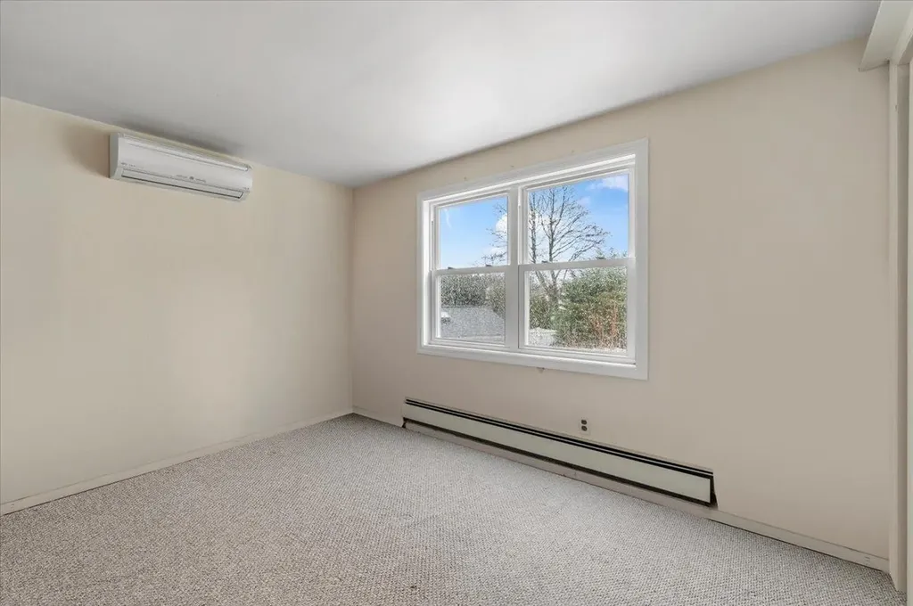 23 Croyden Drive Massapequa NY 11758