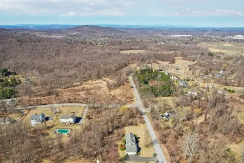 4 Long Hill Road Hopewell Junction NY 12533