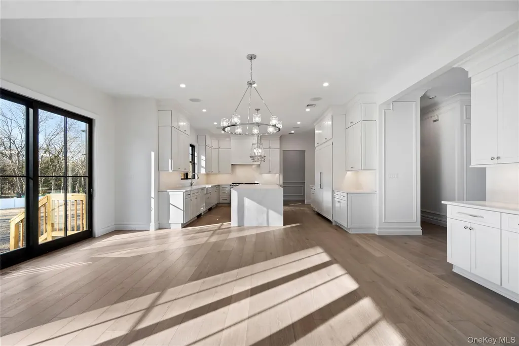 30 Main Parkway Plainview NY 11803