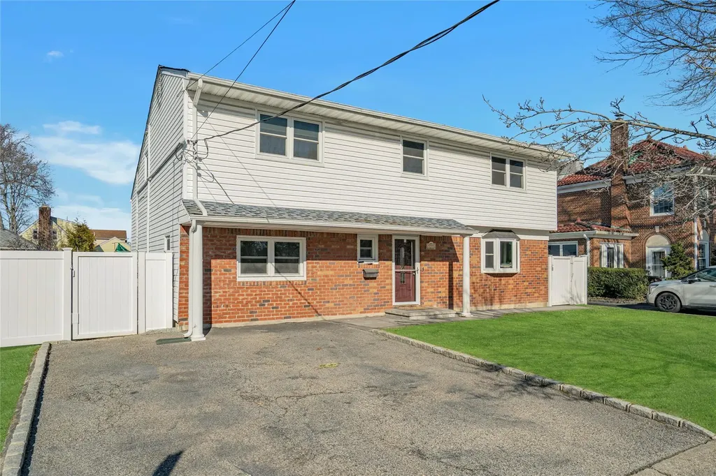 3191 Wilmarth Place Wantagh NY 11793