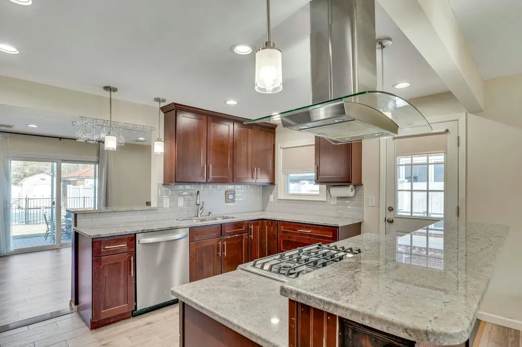 3191 Wilmarth Place Wantagh NY 11793