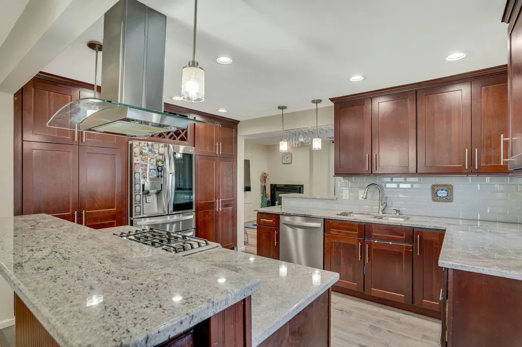 3191 Wilmarth Place Wantagh NY 11793