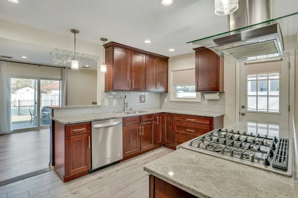 3191 Wilmarth Place Wantagh NY 11793