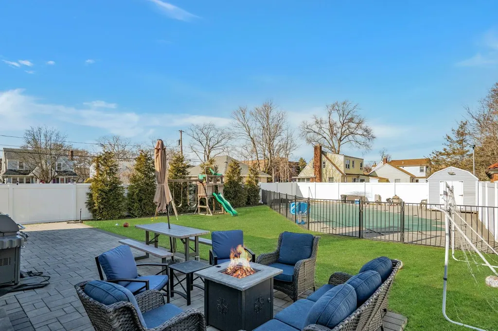 3191 Wilmarth Place Wantagh NY 11793