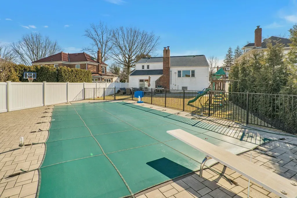 3191 Wilmarth Place Wantagh NY 11793