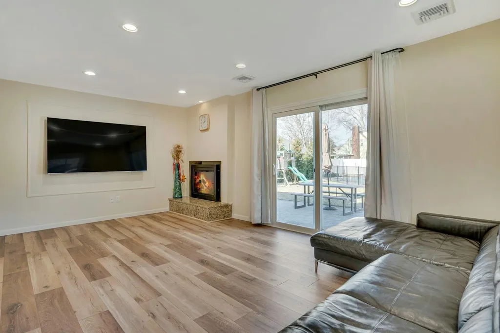 3191 Wilmarth Place Wantagh NY 11793