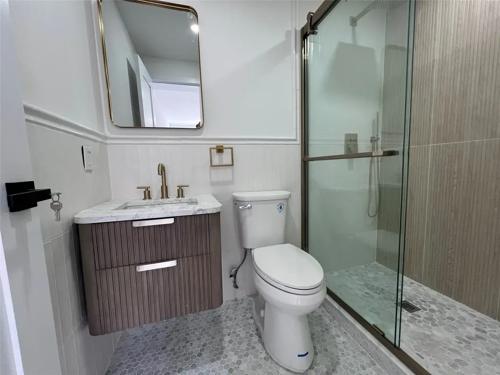 4149 Edson Avenue Bronx NY 10466