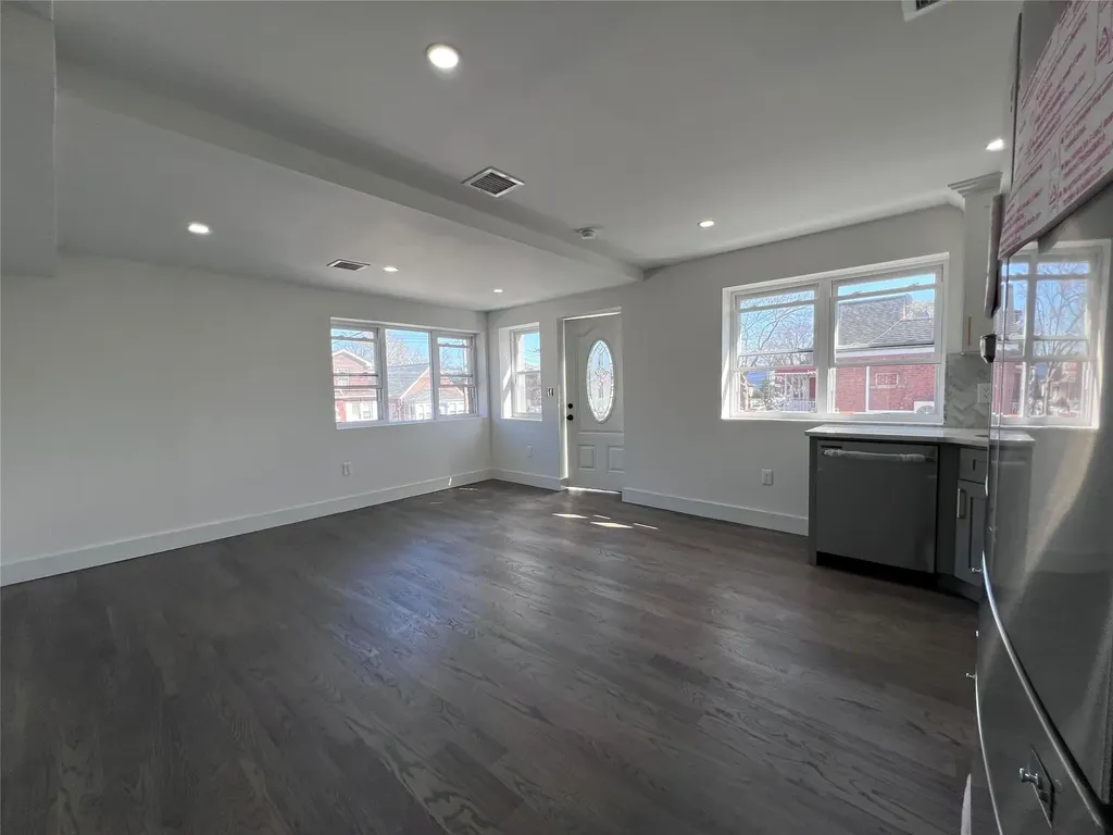 4149 Edson Avenue Bronx NY 10466