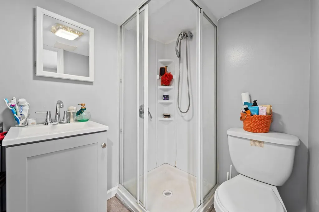 6 Duffy Court Central Islip NY 11722