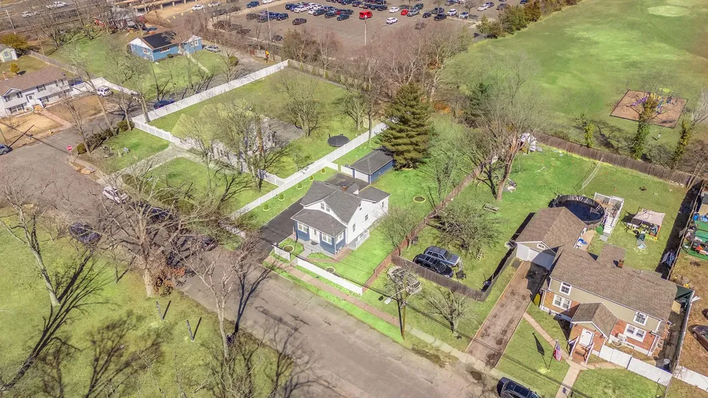6 Duffy Court Central Islip NY 11722
