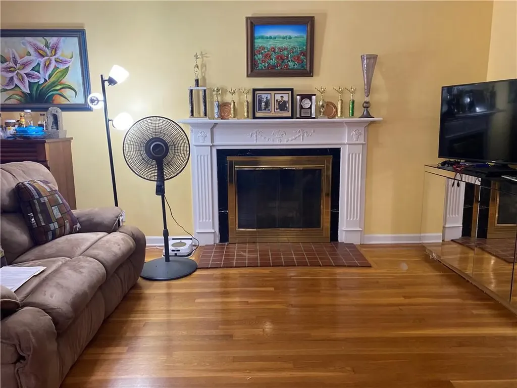 63 Algonquin Road Yonkers NY 10710