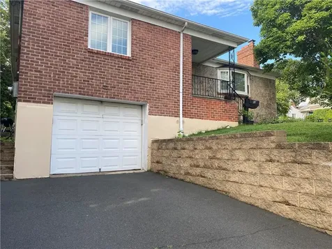 63 Algonquin Road Yonkers NY 10710
